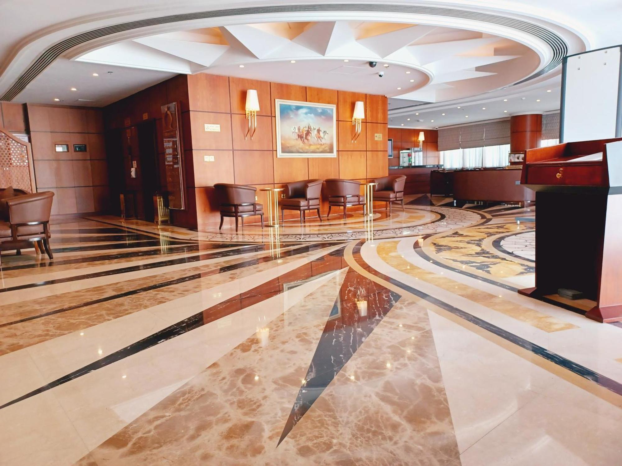 Royal Qatar Hotel Doha Exterior foto